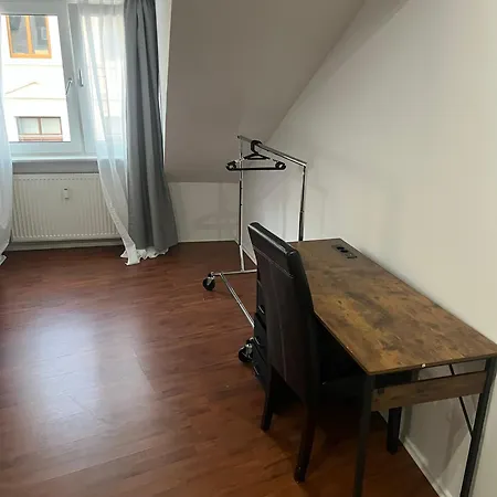Vis-a-vis Komfort Dg-wohnung *