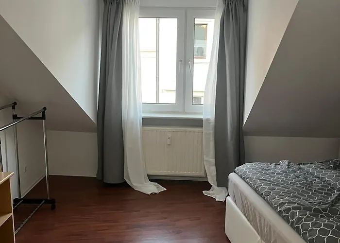 Vis-a-vis Komfort Dg-wohnung 公寓